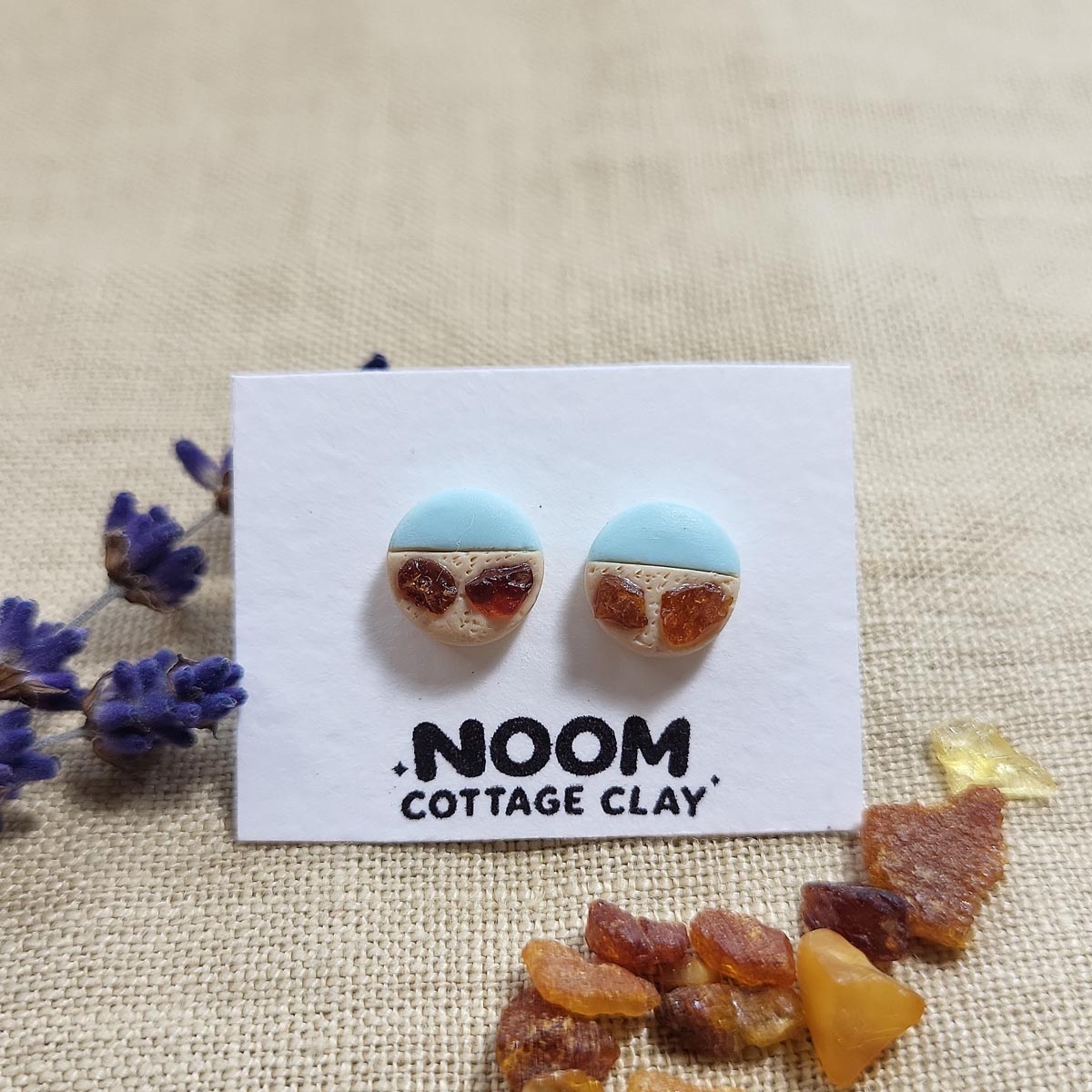 Cute amber stone stud earrings - Rankų darbo auskarai-smeigtukai „Gintaro gabalėliai“ 