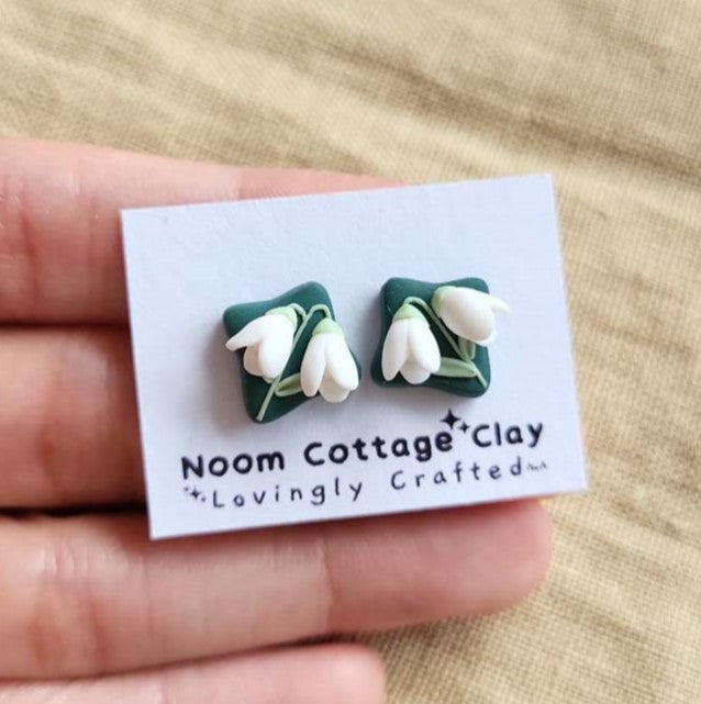 Handmade Snowdrop flower stud polymer clay earrings - Rankų darbo auskarai smeigtukai su snieguolių motyvais
