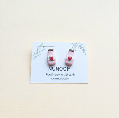 Strawberry milk stud earrings