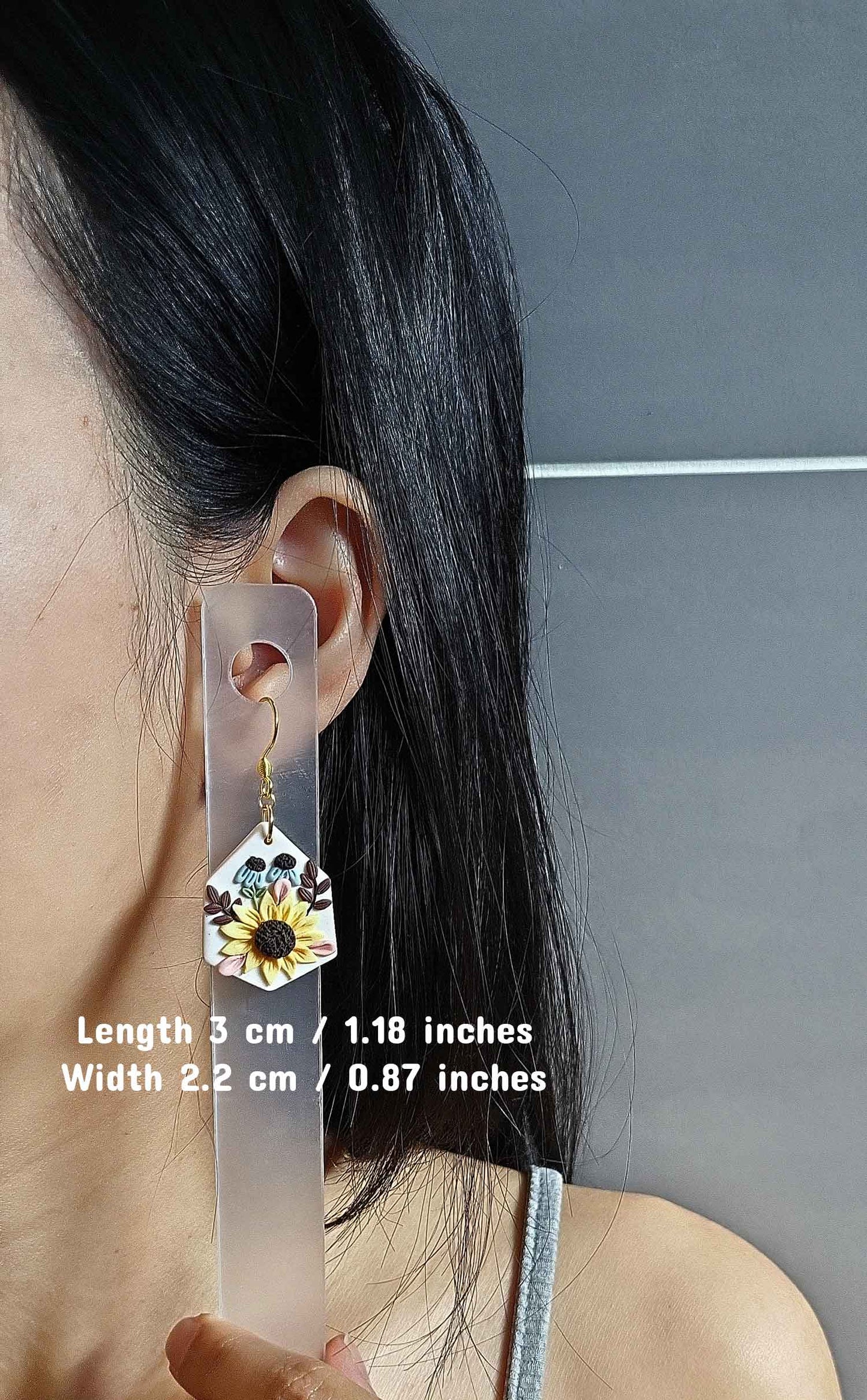 Dangle Sunflower earrings polymer clay