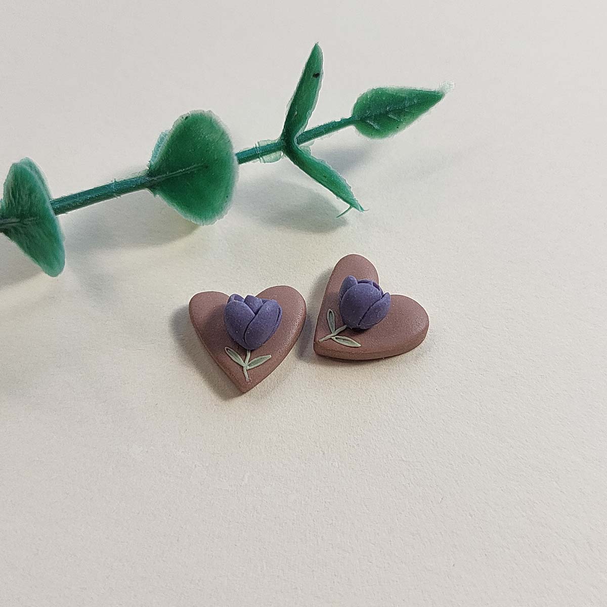 Purple Tulip stud earrings handmade - Rankų darbo auskarai su violetine tulpe